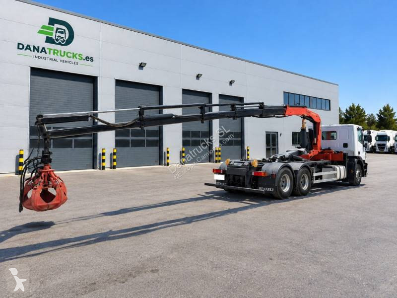 Iveco 260 E 35 truck