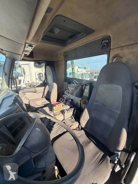 Renault 420 DCI truck