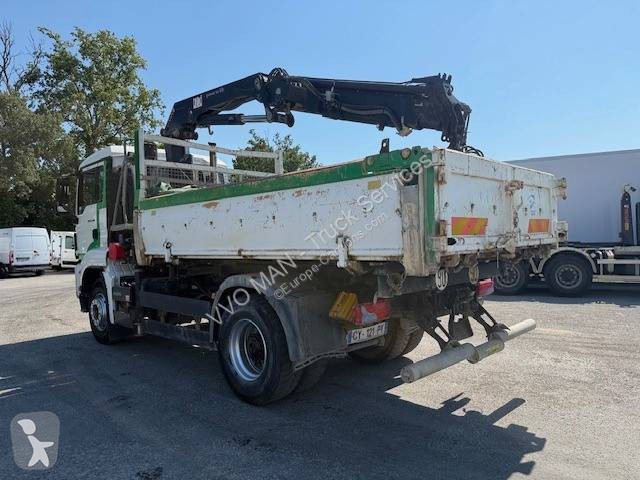 MAN 18.360 truck