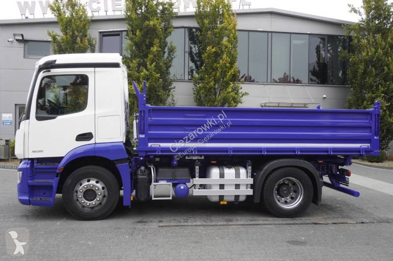 Kamion Mercedes 1835 LS