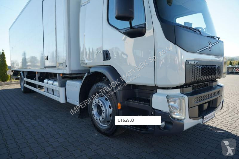 Kamion Volvo FE 320 / 4x2 / CHŁODNIA - 8,9 M /...