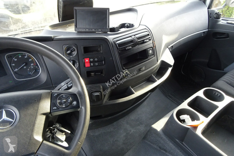 Teherautó Mercedes 1224 Euro 6 kontener 18...