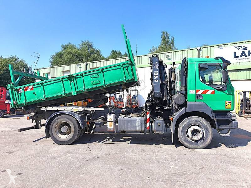 Kamion Renault 320 DCI