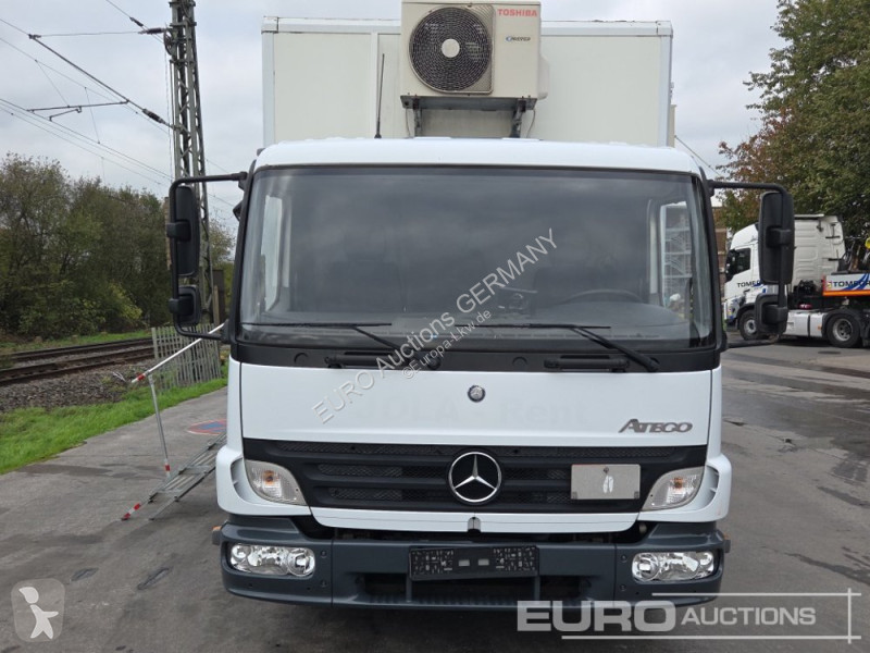 Lastbil Mercedes 815