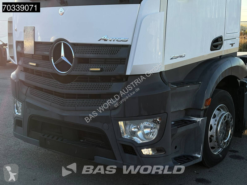 Kamion Mercedes 2540 6X2 Wechselbrücke BDF...