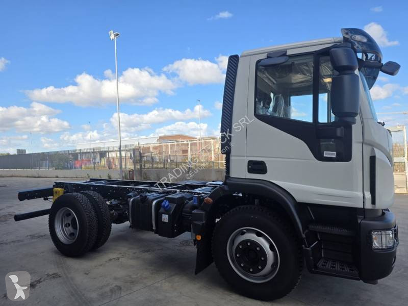 Kamion Iveco 140 E 28
