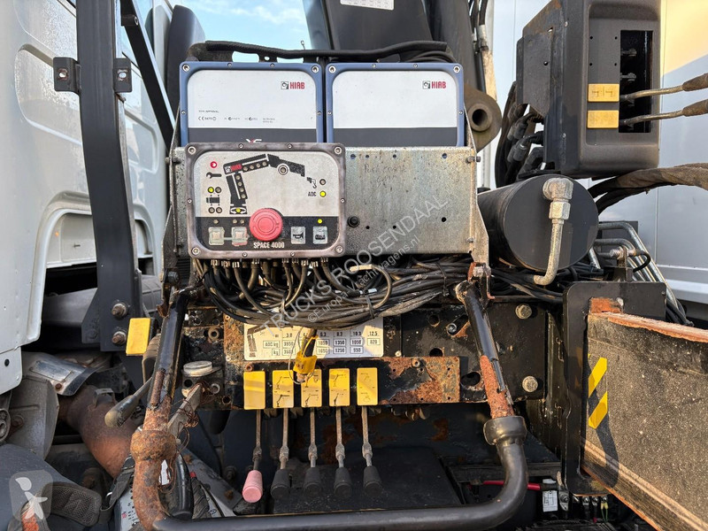 شاحنة Renault 310 DXI + HIAB 122 B---3X EXT. +...