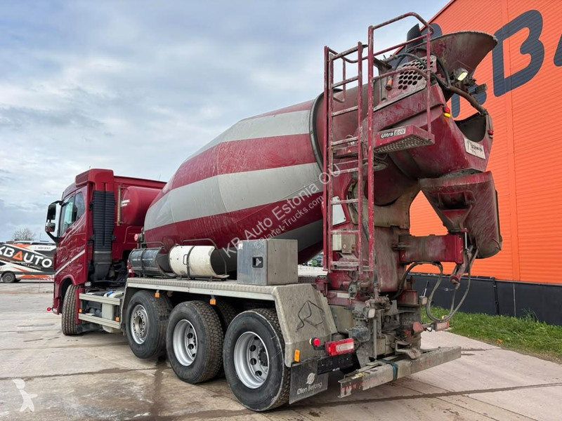 Beton Volvo 650 8x4/4 STETTER 9/8 m3