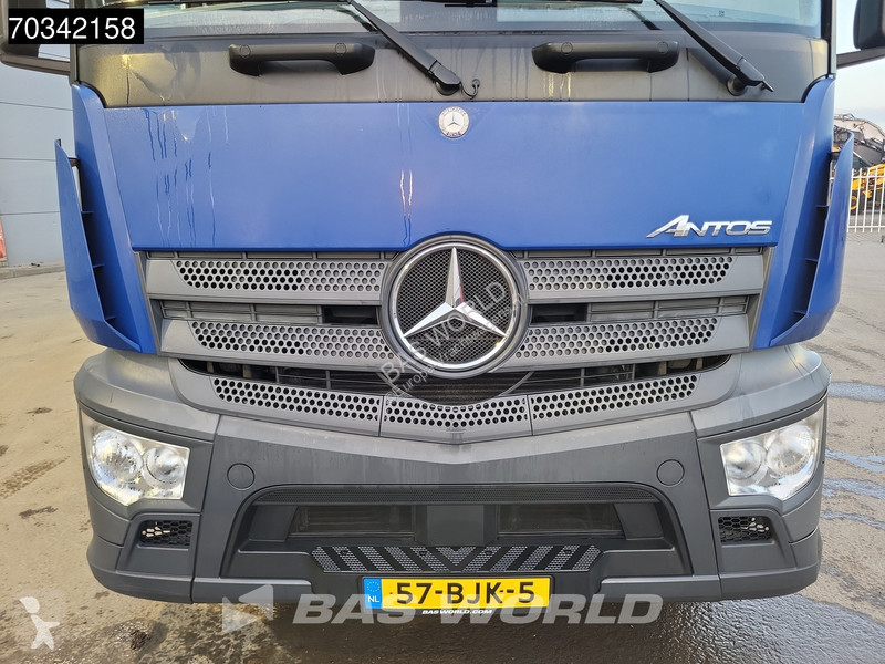 Teherautó Mercedes 2124 4X2 Carrier Vector 1950...
