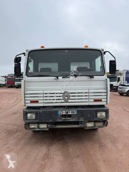 Teherautó Renault 300 Manager