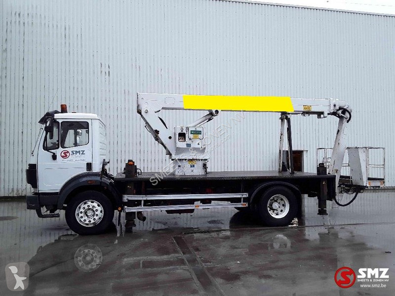 Camion Mercedes SK lames/steel
