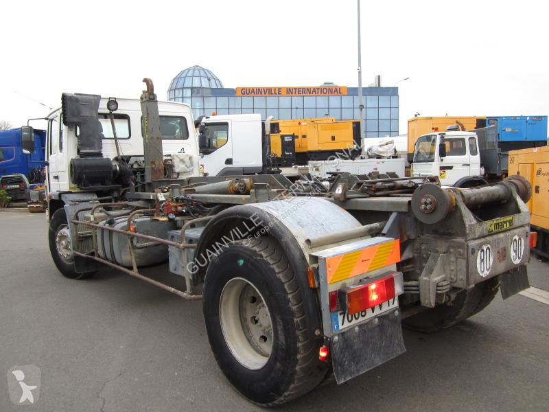 Camion Volvo 19