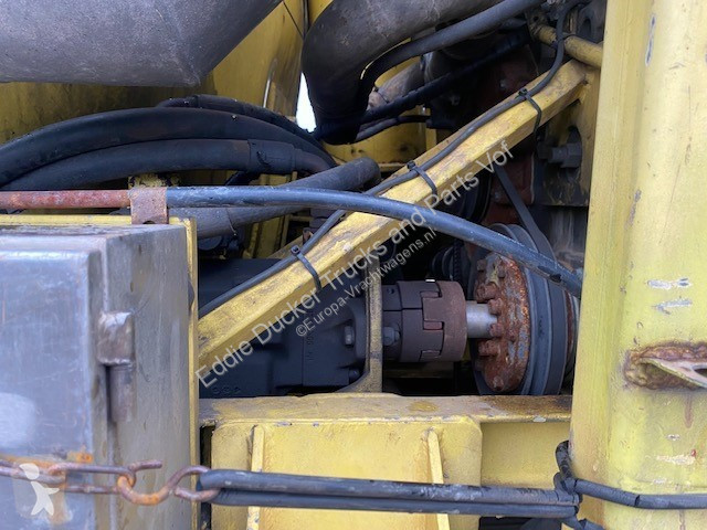 Lastbil  FLOOR 17-28 VACUUM TRAILER