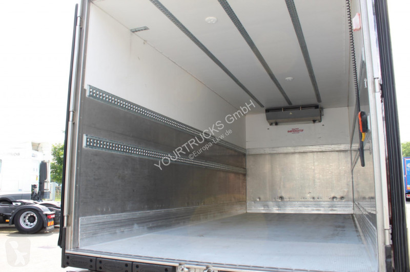 Camion DAF LF 260 E6  Carrier Supra 550   Strom...