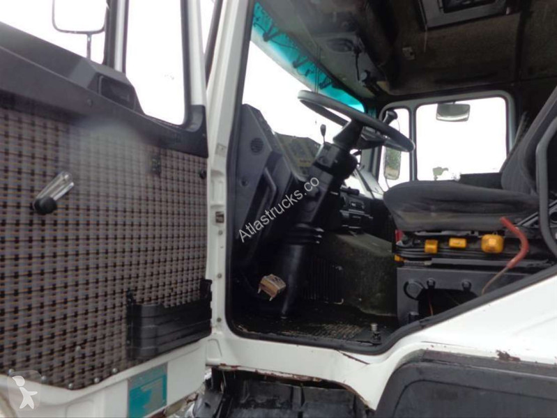 Camião MAN 6X4