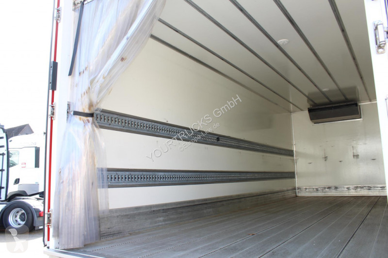 Kamion Mercedes 1221 E6 TK T-800 R Strom Türen+LBW