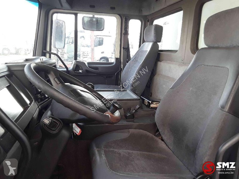 Camion Volvo FL6 lames-steel