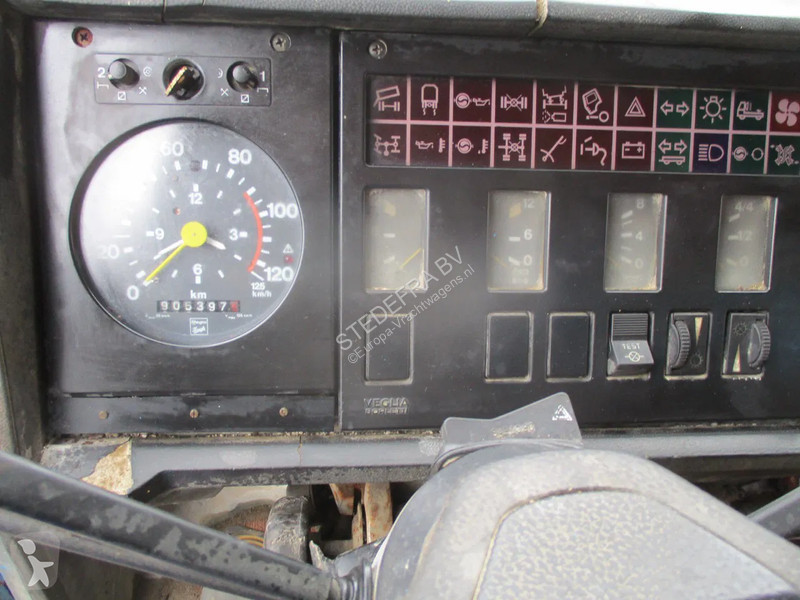 Kamion Iveco 190-30 , Manual , V8 , 3 way...