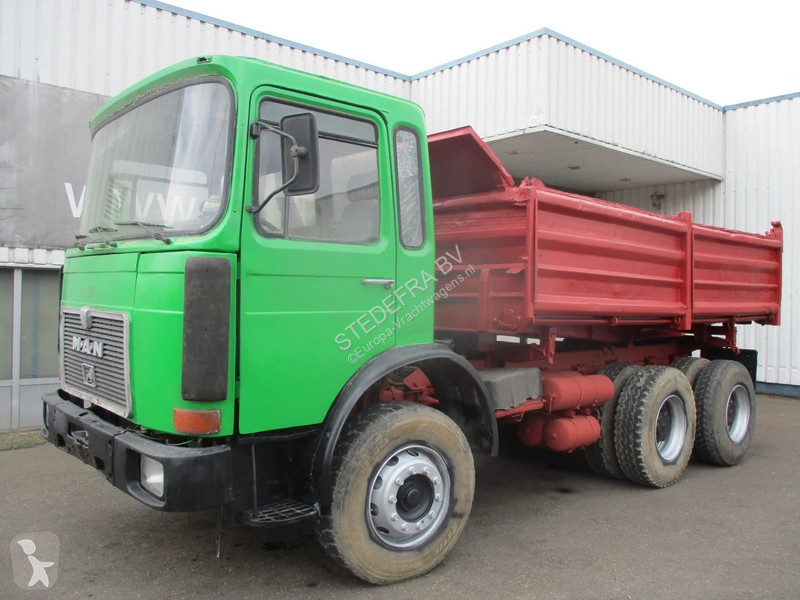 Kamion MAN Manual , 6x4 , 3 Way Tipper , Spring...