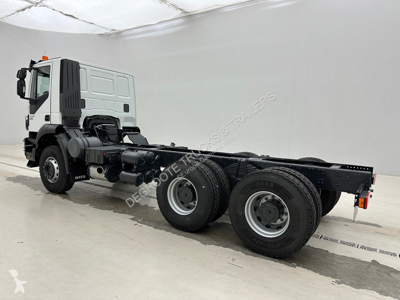 Kamion Iveco 380 - 6x4