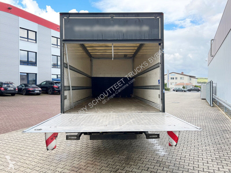 Kamion Mercedes Atego 818 L 4x2 Atego 818 L 4x2...