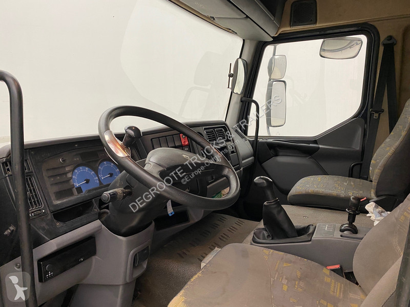 Kamion Renault 220 DCi