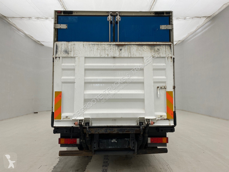 Camion Iveco EuroCargo 120E18