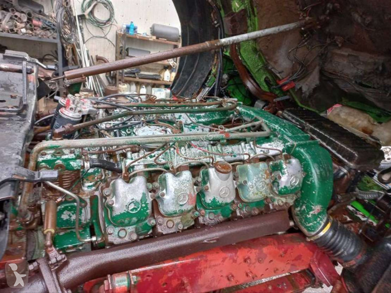 Camion Mercedes benne 1932 NG V10 Mercedes Benz 4X2 Kipper Gazoil