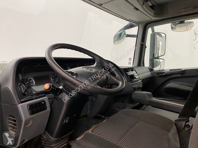Vrachtwagen Mercedes 3336 - 6x4