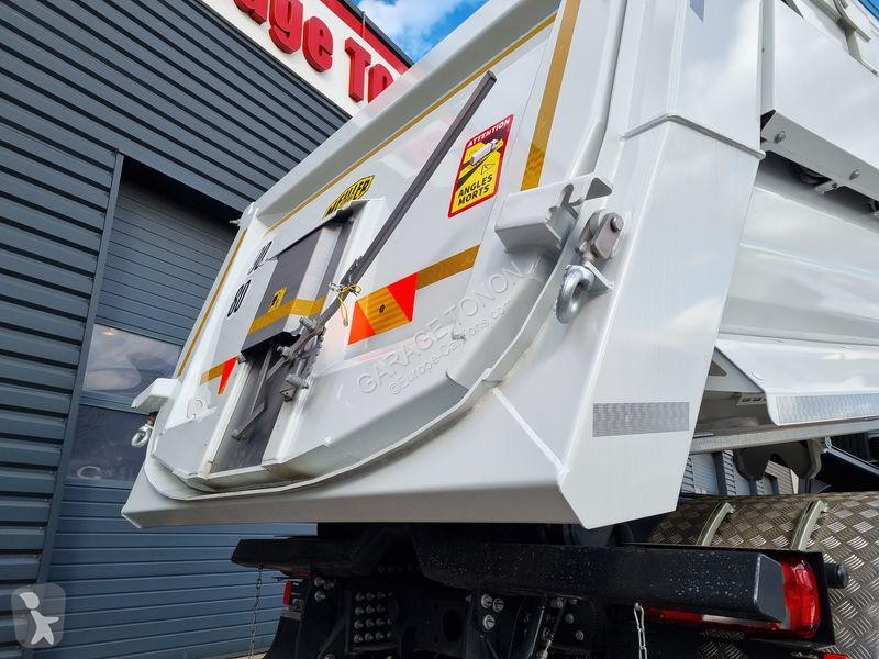 Camion Iveco 450 BENNE RONDE