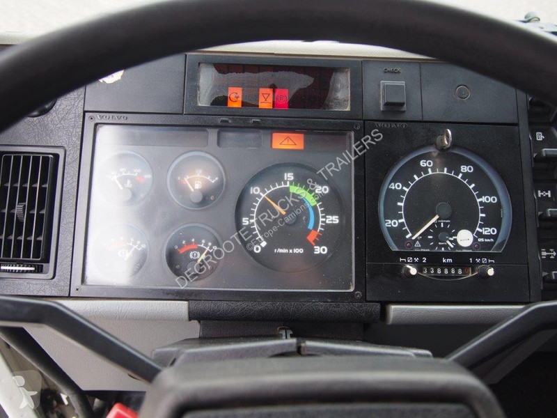 Kamion Volvo FL6180