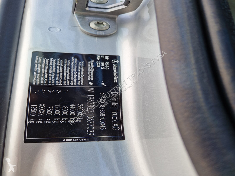 Kamion Mercedes Actros 2553 LL 6x2 Actros 2553...