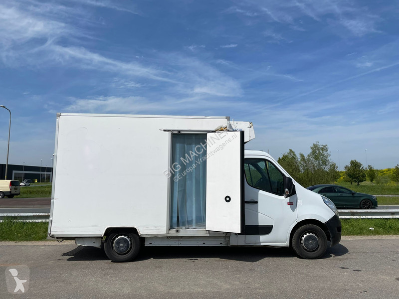 Kamion Renault MASTER 3T5 - Frigo