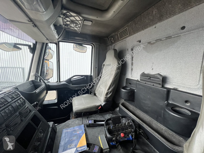 Kamion  Trakker AD260T36 6x4 Trakker AD260T36 6x4