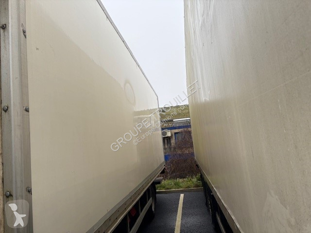 شاحنة DAF 12 TONNES 210 CV HAYON PORTE RELEVANTE