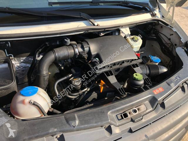Camión Volkswagen CRAFTER CON CELLA FRIGO