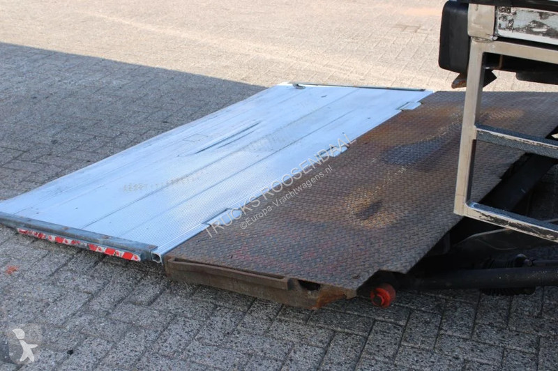 Camion Iveco 310 + 6X2 EURO 5 + CARRIER + LIFT