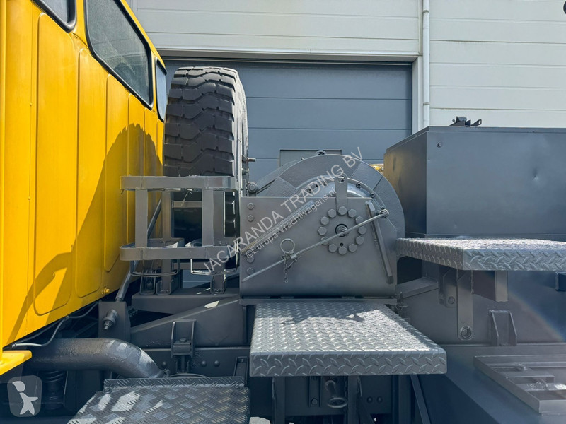 Lastbil Volvo 10 WRECKER / TOW TRUCK / DEPAAGE...
