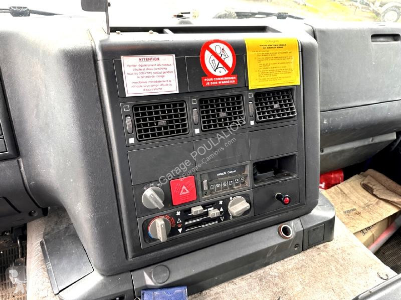Kamion Iveco  CURS0R 240 PORTEUR FOURGON