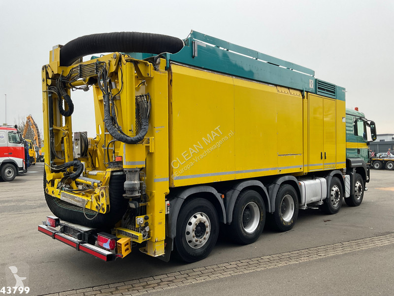 Camión MAN 35.480 10x4 RSP Tridem Saugbagger 10m³