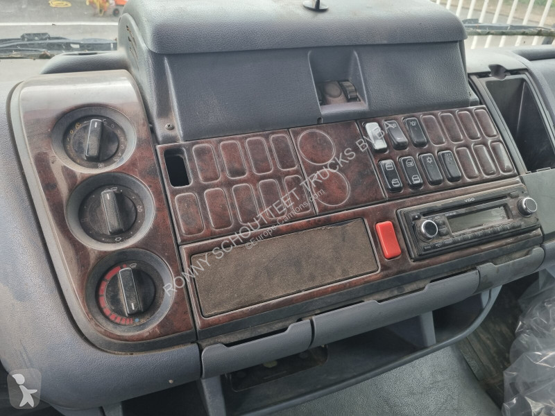 Camion Mercedes - 1215 4x2