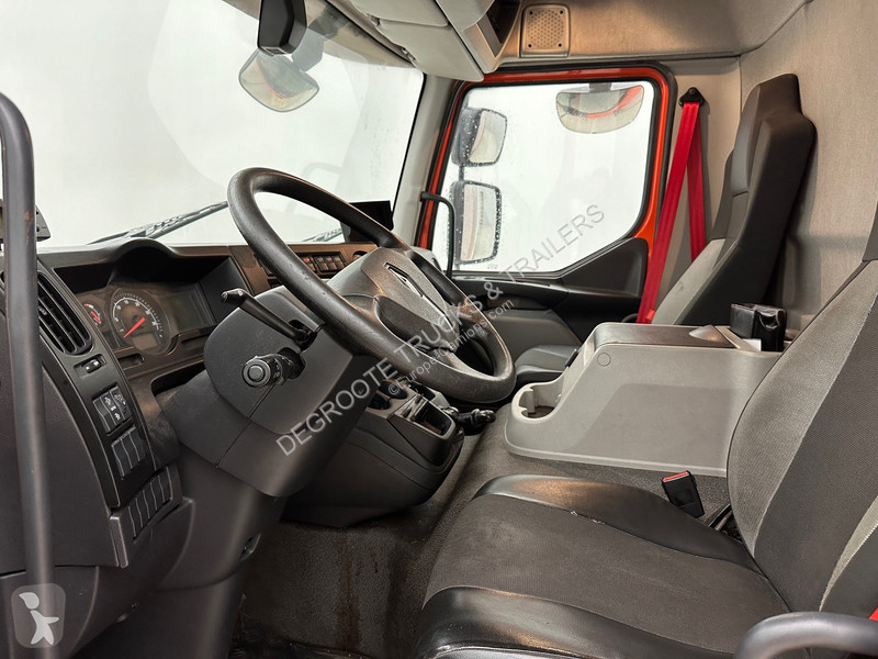 Kamion Renault D12.210