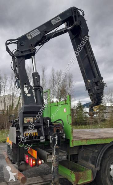 Camion Mercedes Con pluma