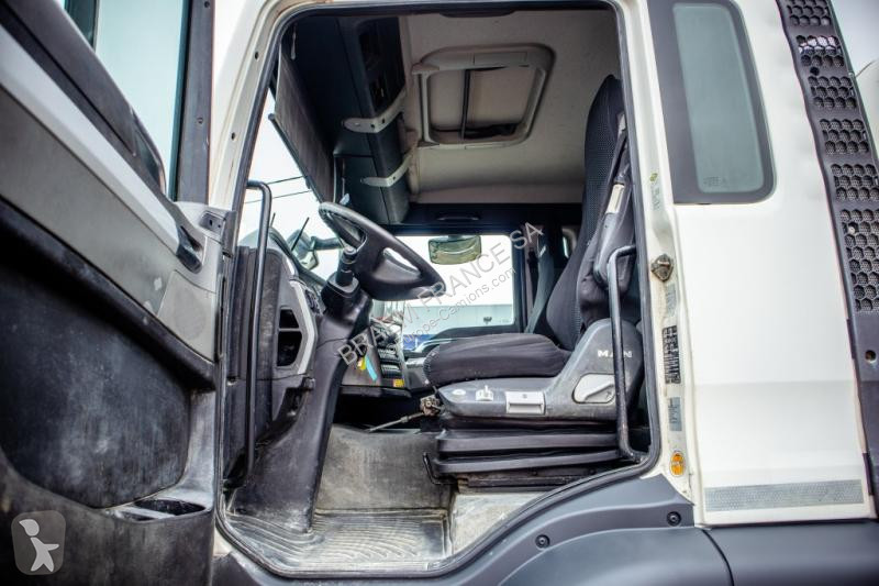 Camion MAN 32.360 BB+E6+MIXER 9M³