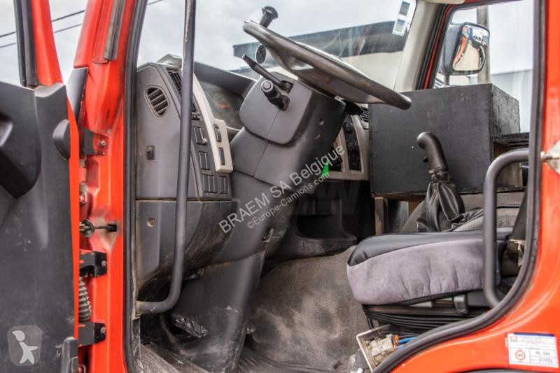 Camion Volvo 300 - 172 890 KM