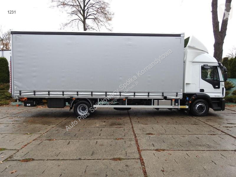 Camion Iveco EUROCARGO 120-250 NOWY PLANDEKA...