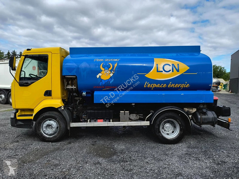 Camion Renault 220 10500L FUEL / CARBURANT - 4...