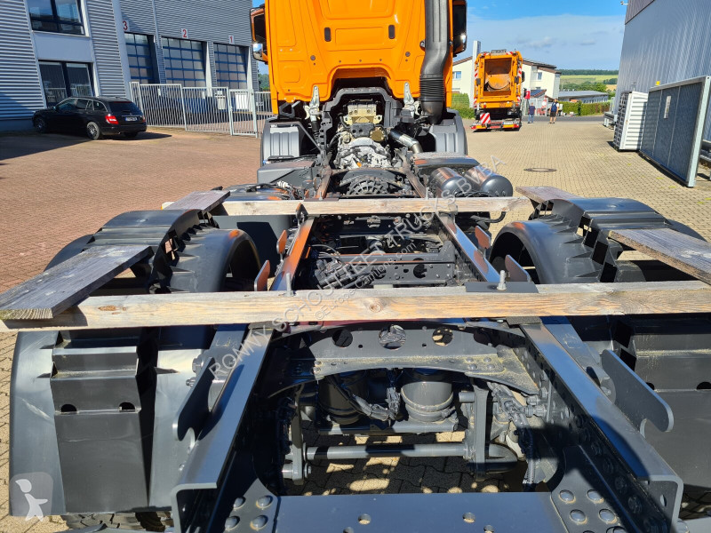 Camion Mercedes Arocs 2033 A 4x4 Arocs 2033 A...