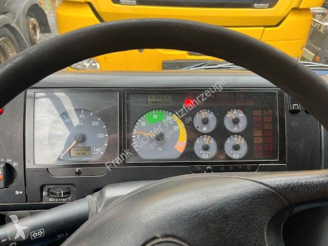 Véhicule utilitaire Mercedes 613D,erst...