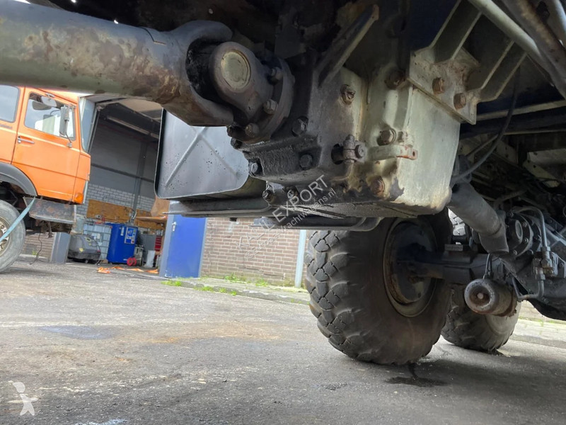 Vrachtwagen Mercedes Open Box 6x6 V8 Full Steel...